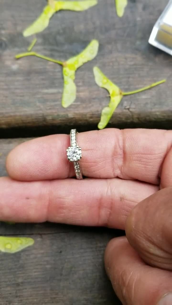 ヴィンテージ ダイヤモンド 14K ホワイト ゴールド リング 彼女