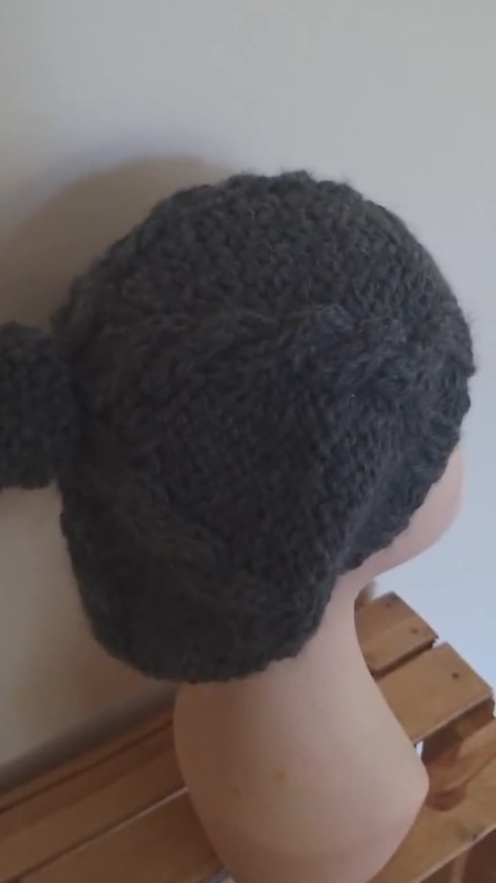 ポンポン付きケーブルニットベレー帽の編み図（PDF説明書） - Etsy 日本