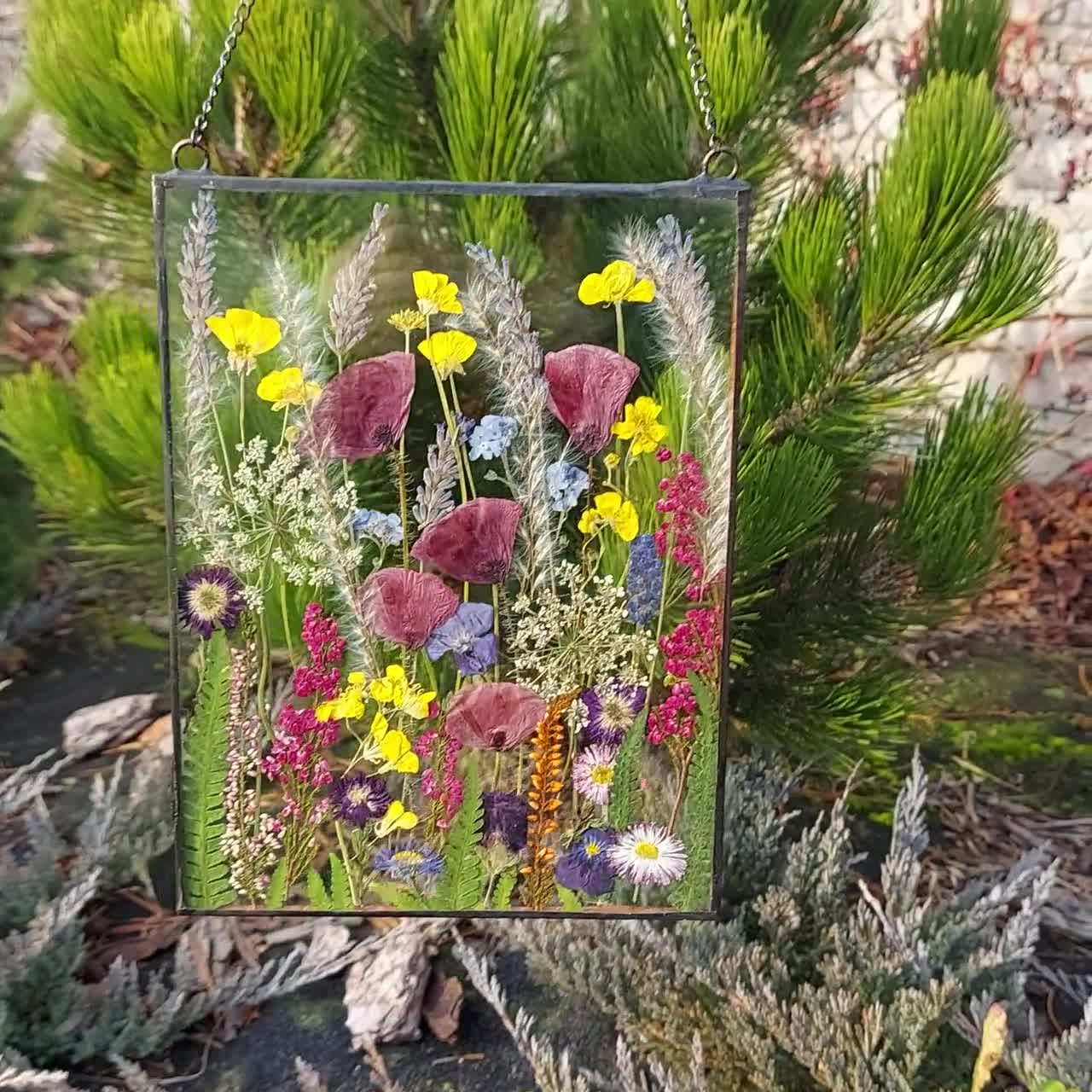 33.stained Glass. Meadow. Decor. Flower Frame. Dried Flowers. Pressed  Flower Frame. Pressed Flowers. Birthday. Present. Anniversary. 