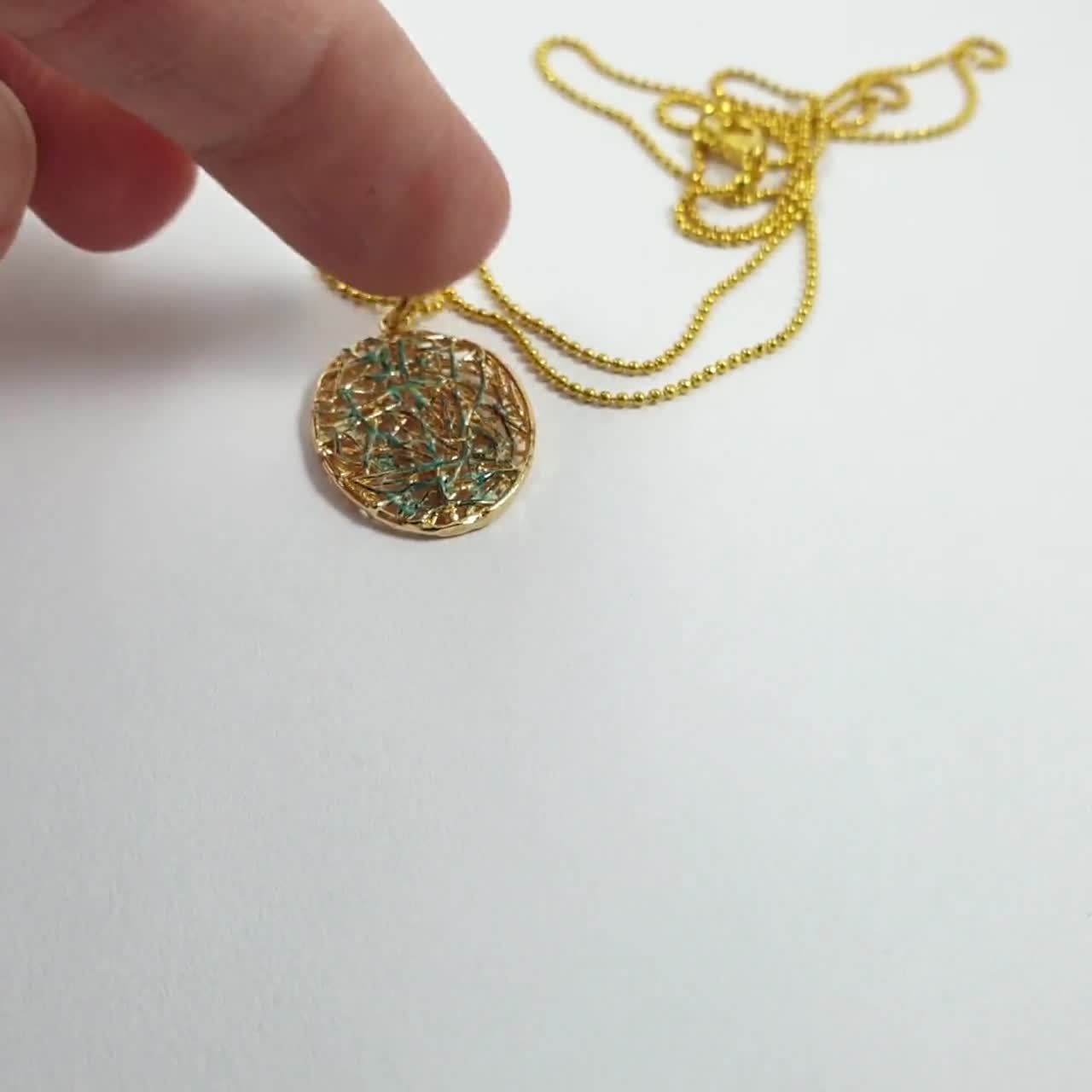 Pendentif Plaqué Or Chaîne Rétro Pour Femme - Motif Relief Unique - Bijou Vintage N°2260