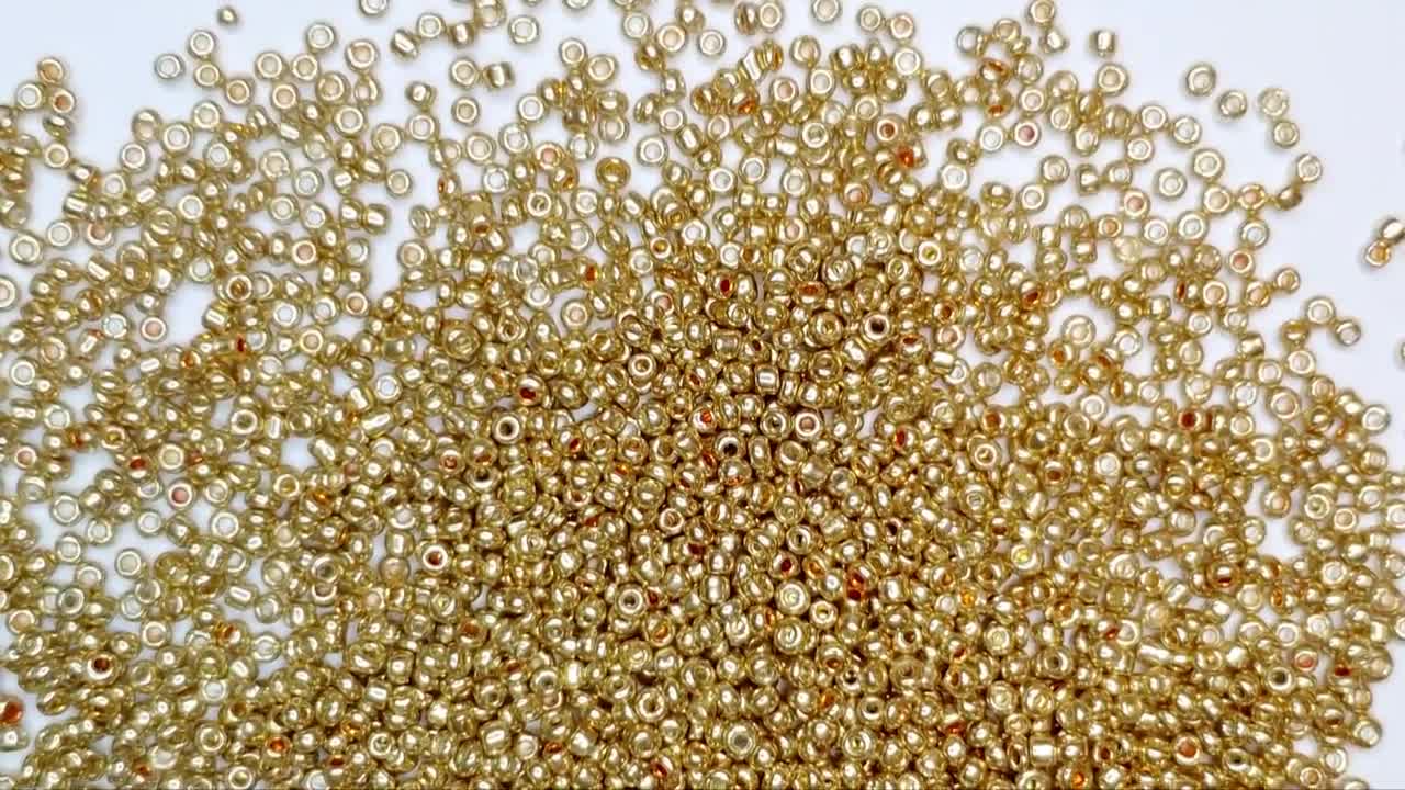 12/0 8/0 6/0 Gold Rondelle Seed Beads 2mm 3mm 4mm Silver Lined Gold Glass  Seed Beads Gold Rocailles Gold Seed Beads 