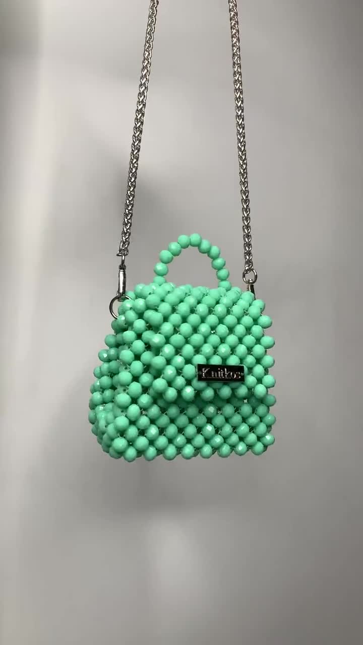 クリスタル KNITKOS ビーズバッグ、ビーズショルダーバッグ クリスタル KNITKOS ビーズバッグ、ビーズショルダーバッグ