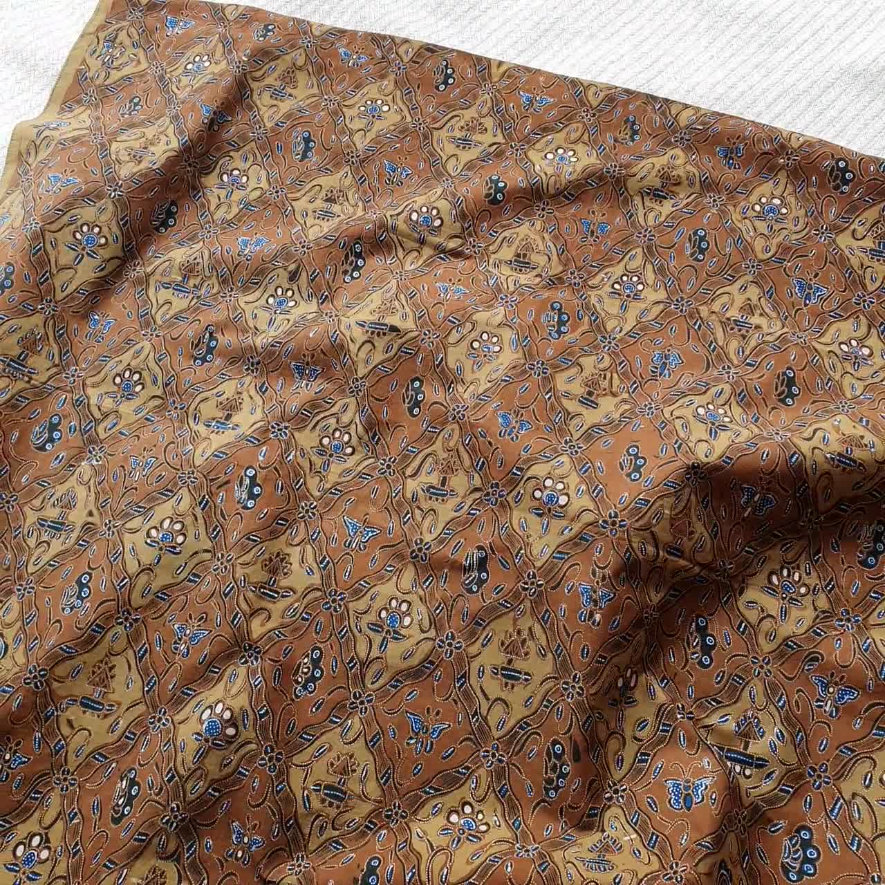 Indonesian Batik Fabric, Traditional Javanese Wedding Sarong Batik Sogan  Sido Mukti -  Israel