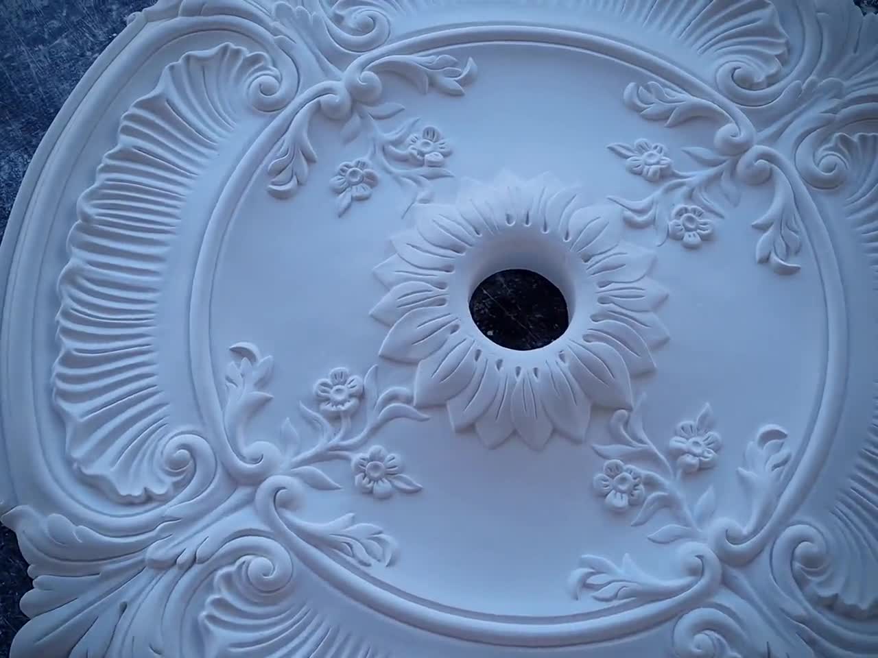 Rosette - a ceiling decoration that will transform your interior - Mardom  Decor