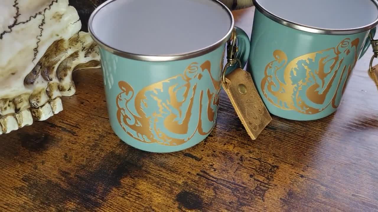 Orca Mug! Definitely my favorite of the newest batch! : r/Pottery