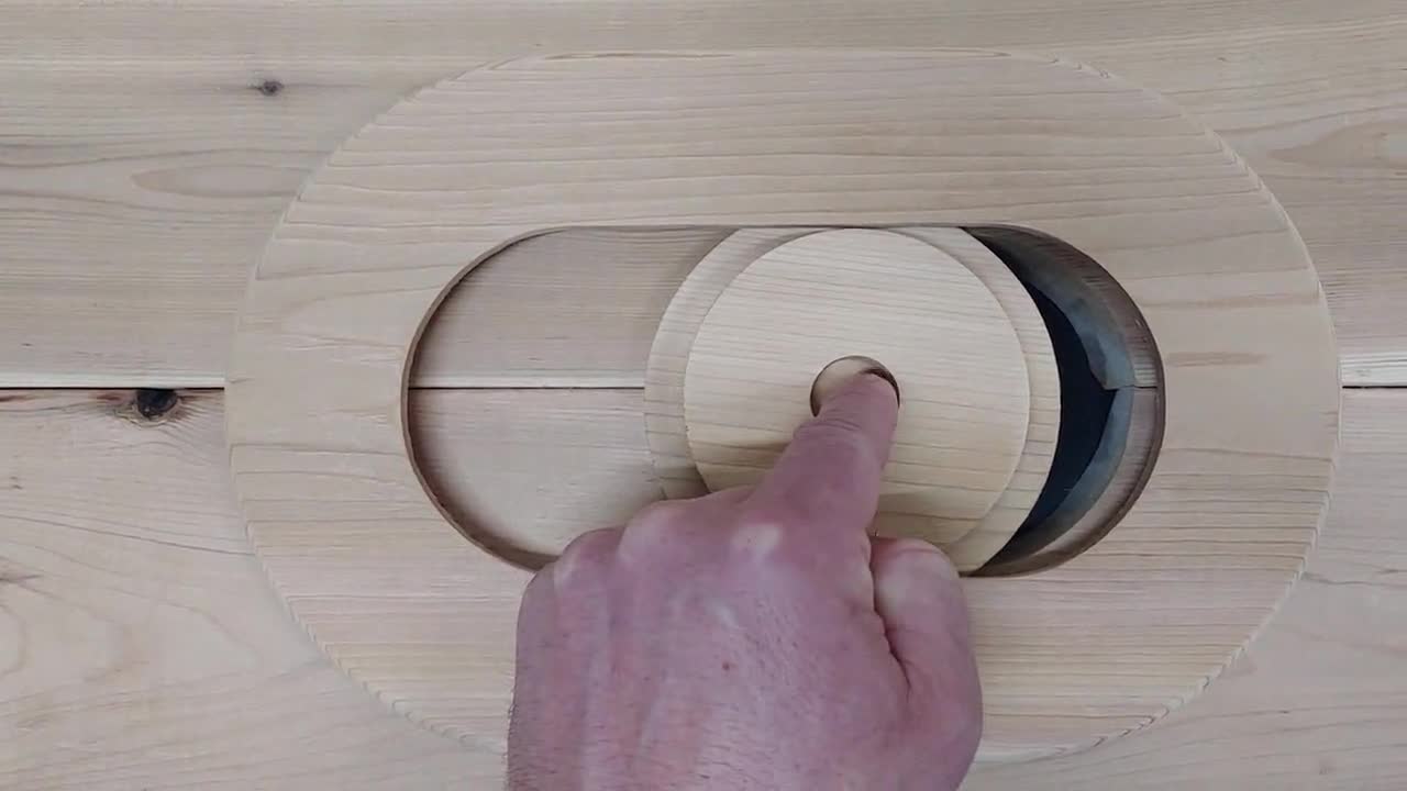 A sauna backrest that you can cut and nail together in less than an hour