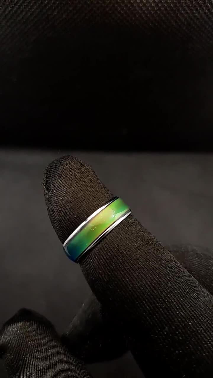 Color changing hot sale ring meaning