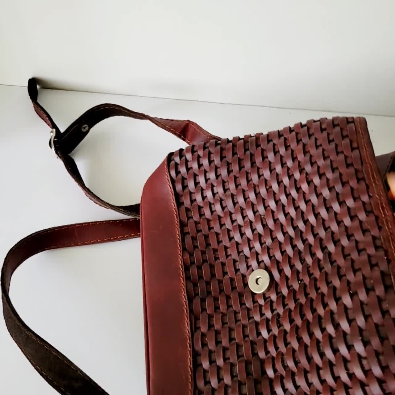 Vintage 90s Burgundy Woven Leather Purse. Genuine Leather Vintage 90s Burgundy Woven Leather Purse. Genuine Leather