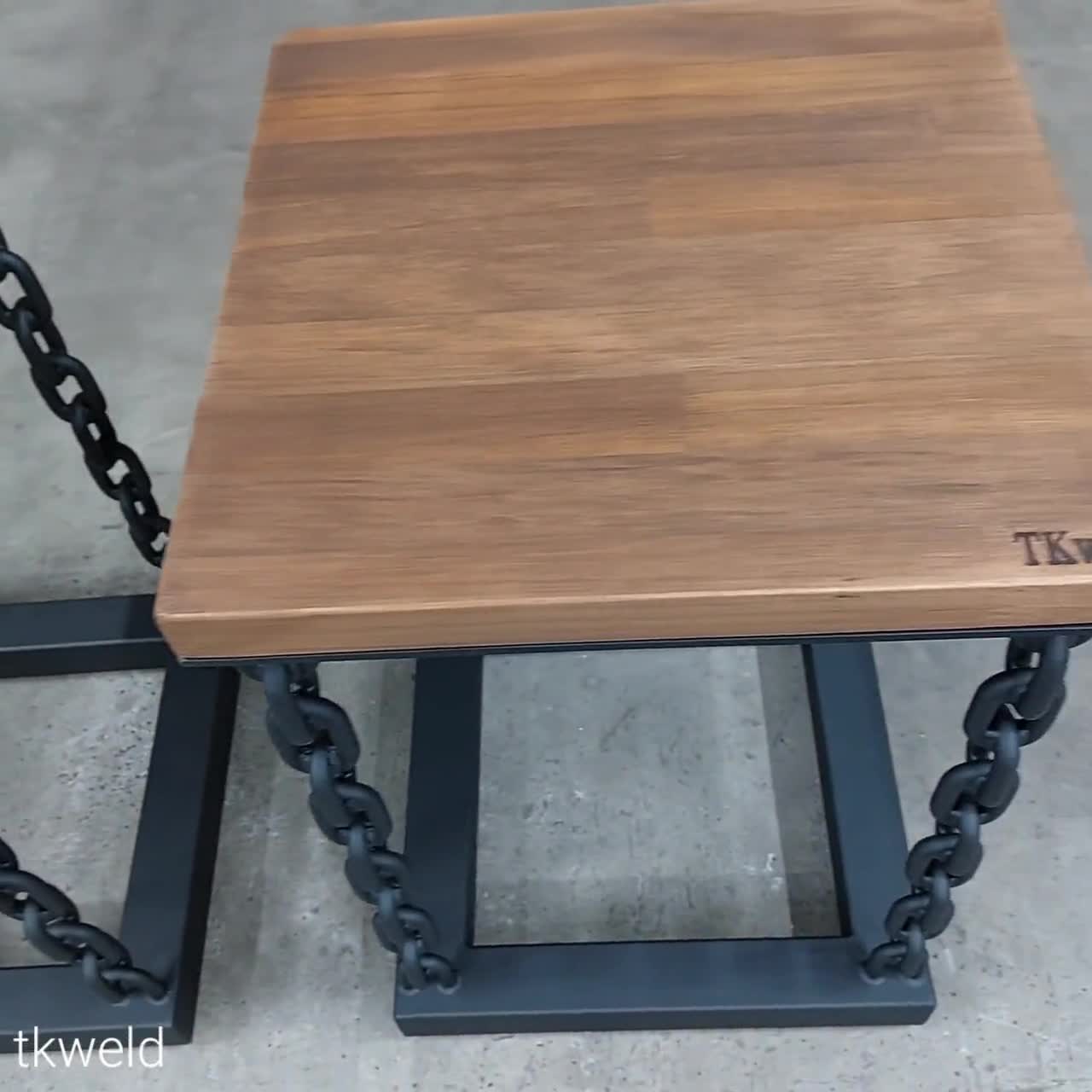 chain stool