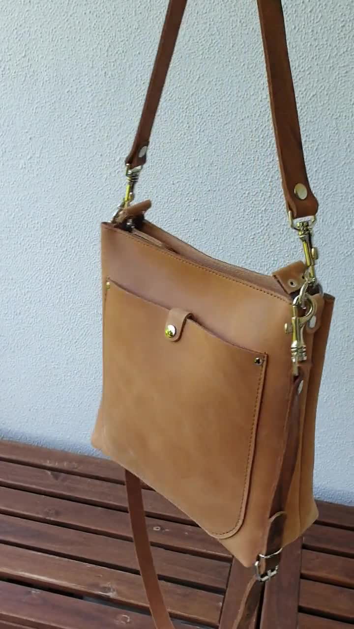 Leather Néonoé Shoulder Crossbody Bag (Authentic)