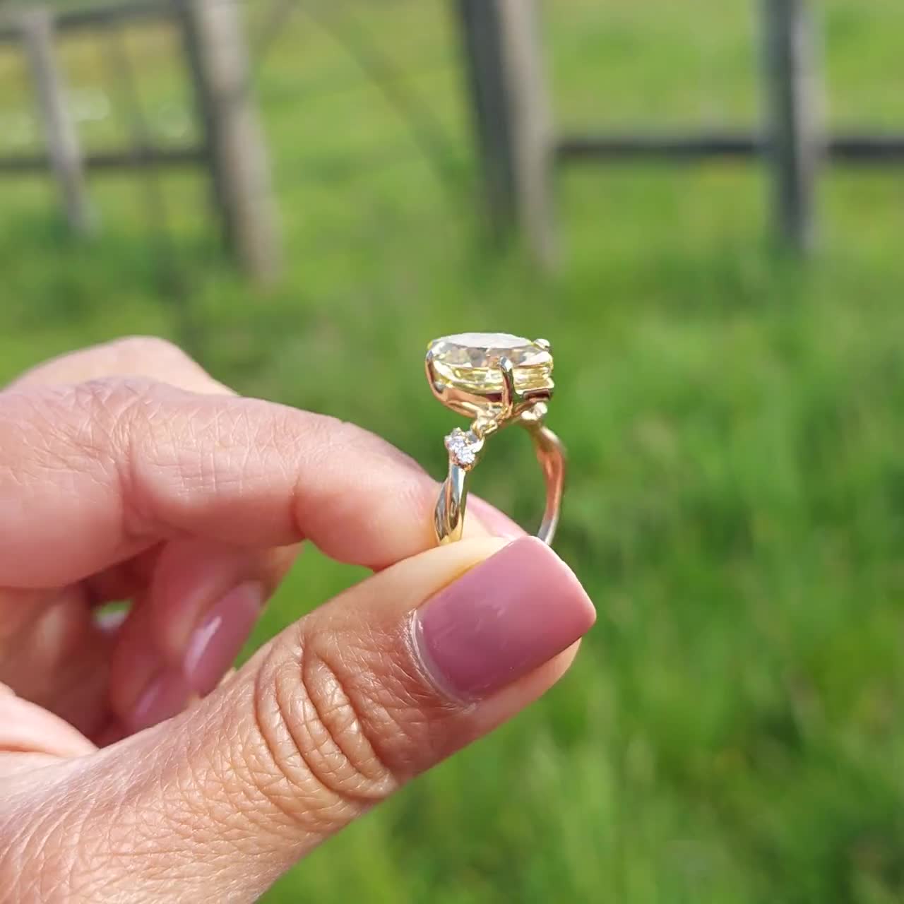 6 CT Canary Yellow Marquise Cut Moissanite Yellow Gold Ring  display picture 1