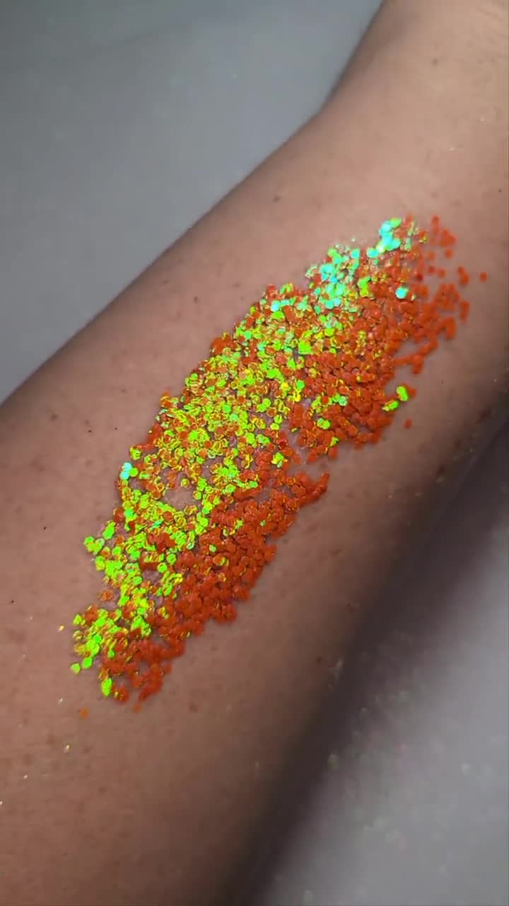 Glitter per il corpo, Trucco gel glitter per il viso, Capelli, Occhi, Rave,  Festival, Cosmetico, Olografico, Rosa, Arcobaleno, Giallo, Arancione,  Iridescente, Euforia -  Italia