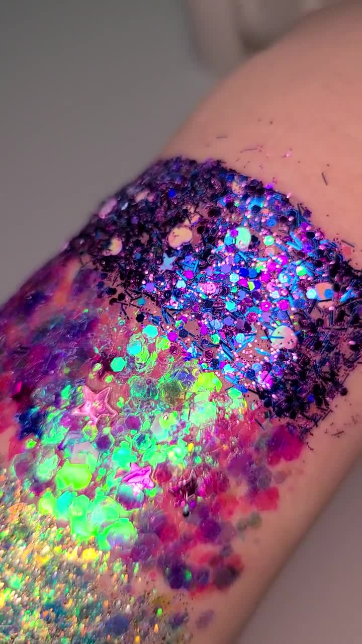 Body Glitter, Face Glitter Gel Makeup, Hair, Eye, Euphoria Set, Rave,  Festival, Cosmetic, Holographic, Iridescent, Pink, Blue, Purple, Cheer -   Israel