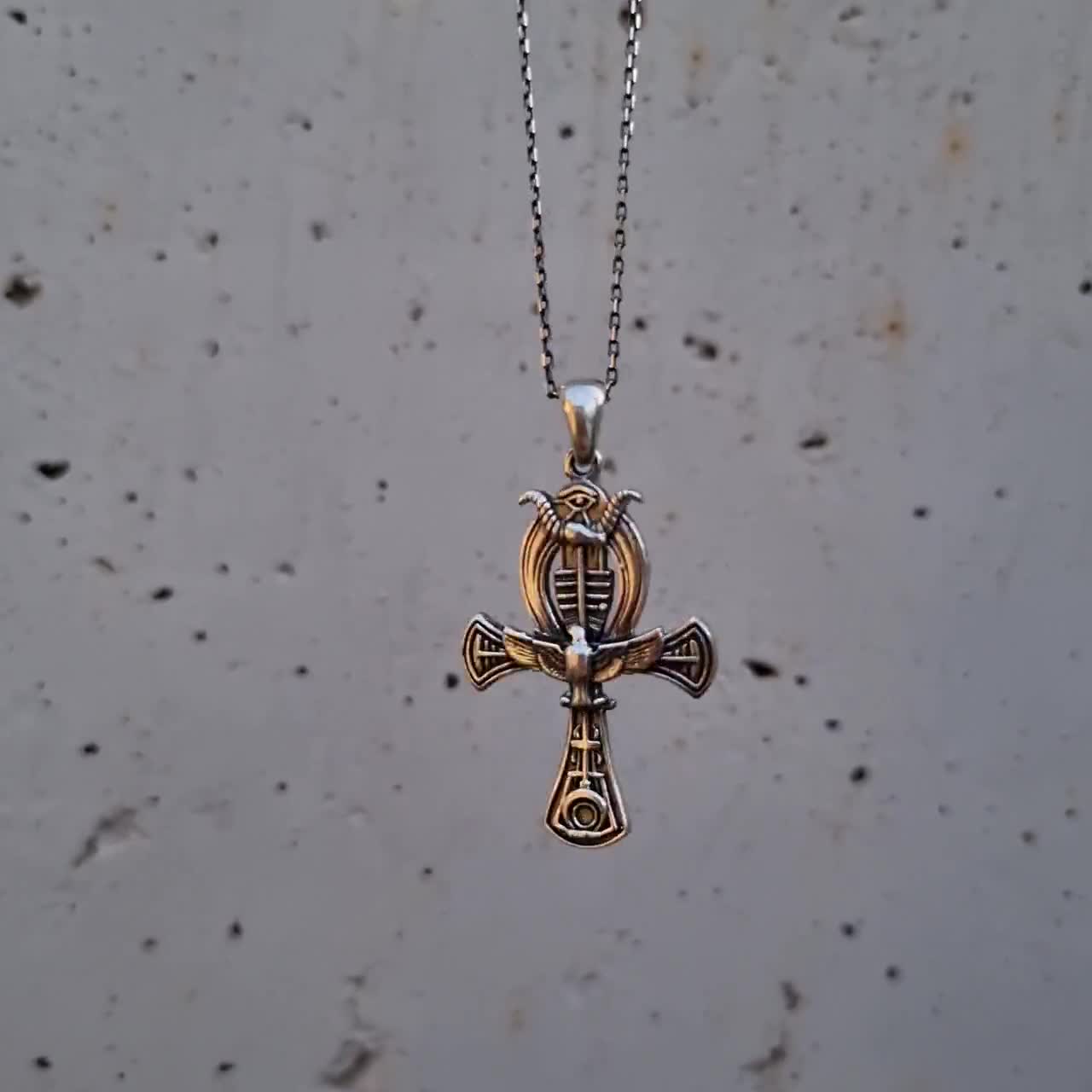 Amuleto in Argento Croce Ankh, Occhio di Horus e Geroglifici Protettivi