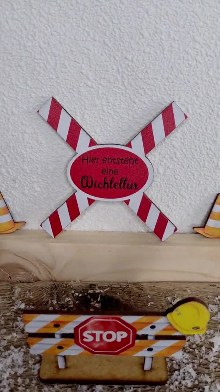 Miniatura di gnomo da cantiere / W-034 video poster