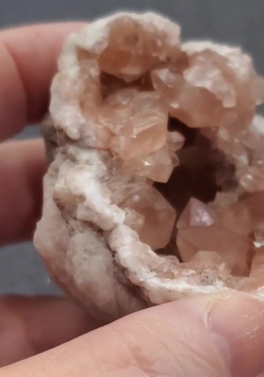 ピンクアメジストジオード、アルゼンチン - 鉱物標本販売 - Etsy 日本