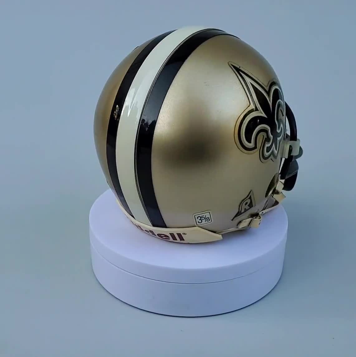 NFL Riddell New Orleans Saints 1967-1975 Mini Helmet