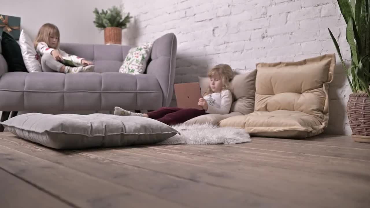 Reading Nook Floor Cushion for Kids, Water Repellent Velvet Floor