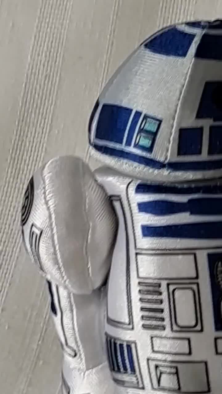 New Retired Walt Disney World Park Resort Star Wars Droid R2D2