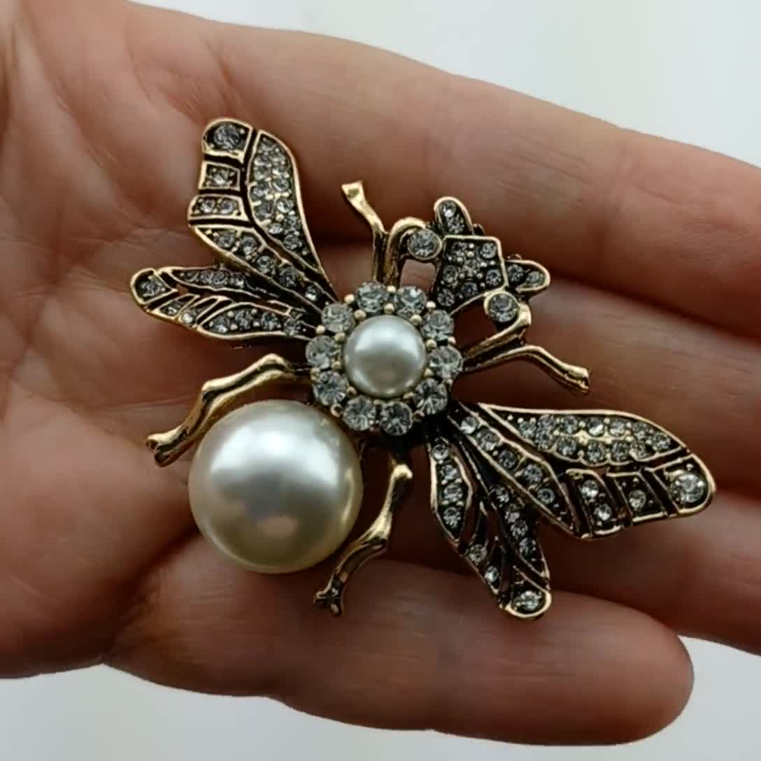 Crystal Pearl Bee Brooch, Art Deco Style Pearl Brooches Pins Women, Silver  Bee Pin, Dress Rhinestone Brooch, Corsage Clutch Bees Broaches 