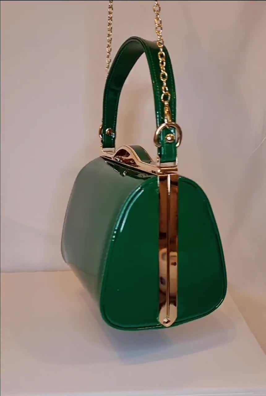 Fendi B Bag mint green Light green Patent leather ref.435189 - Joli Closet