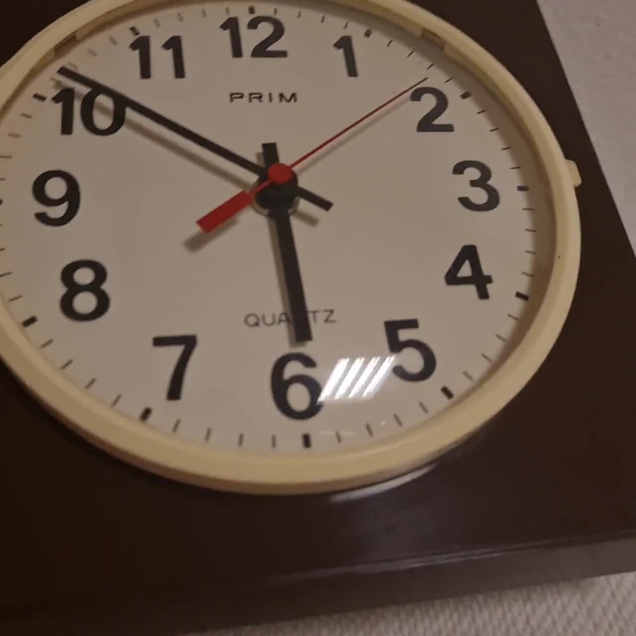 Vintage Mid Century Wall CLOCK 70s - Etsy Vintage Mid Century Wall CLOCK 70s - Etsy