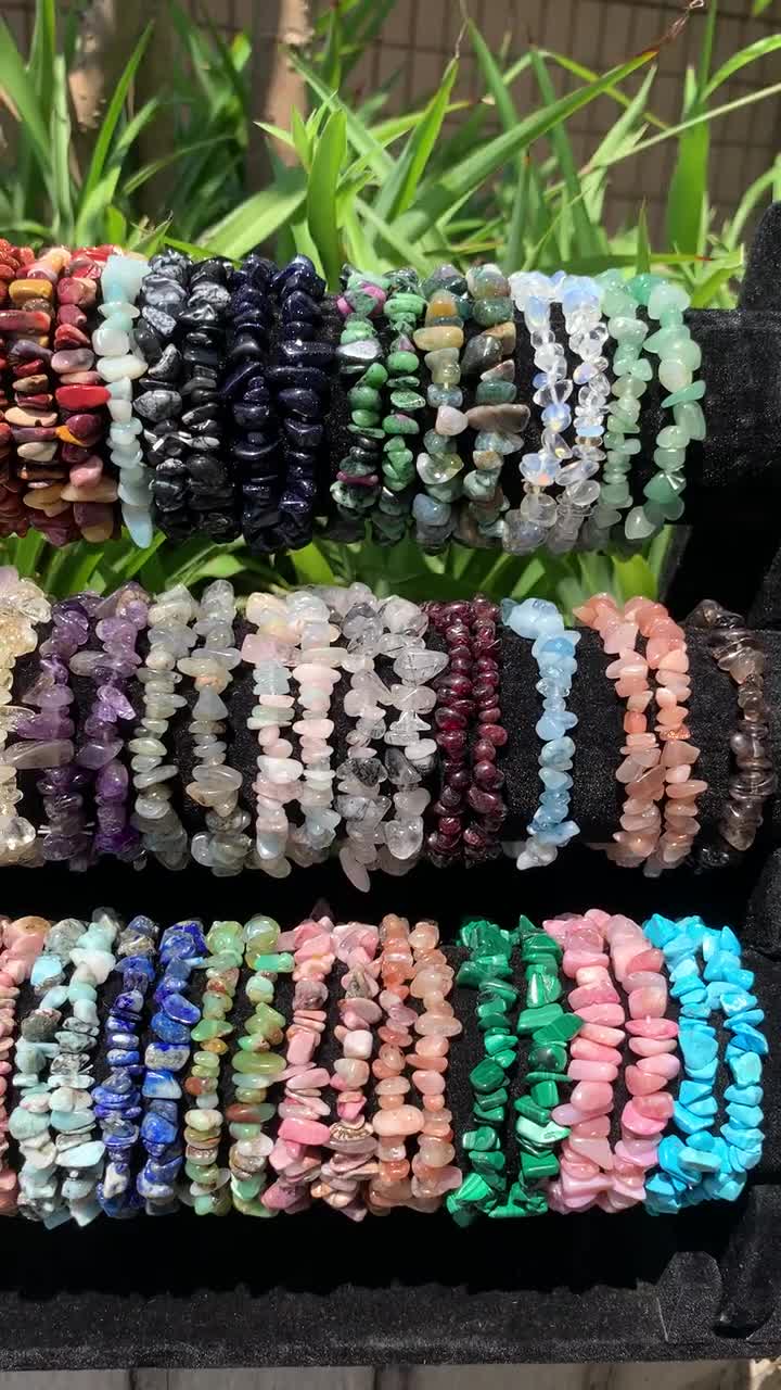 Natural Crystals Stretchy Chip Bracelets,bracelet for Women,healing  Crystals Chip Bracelet,for Gift Crystals Bracelets.gemstone Bracelets. 