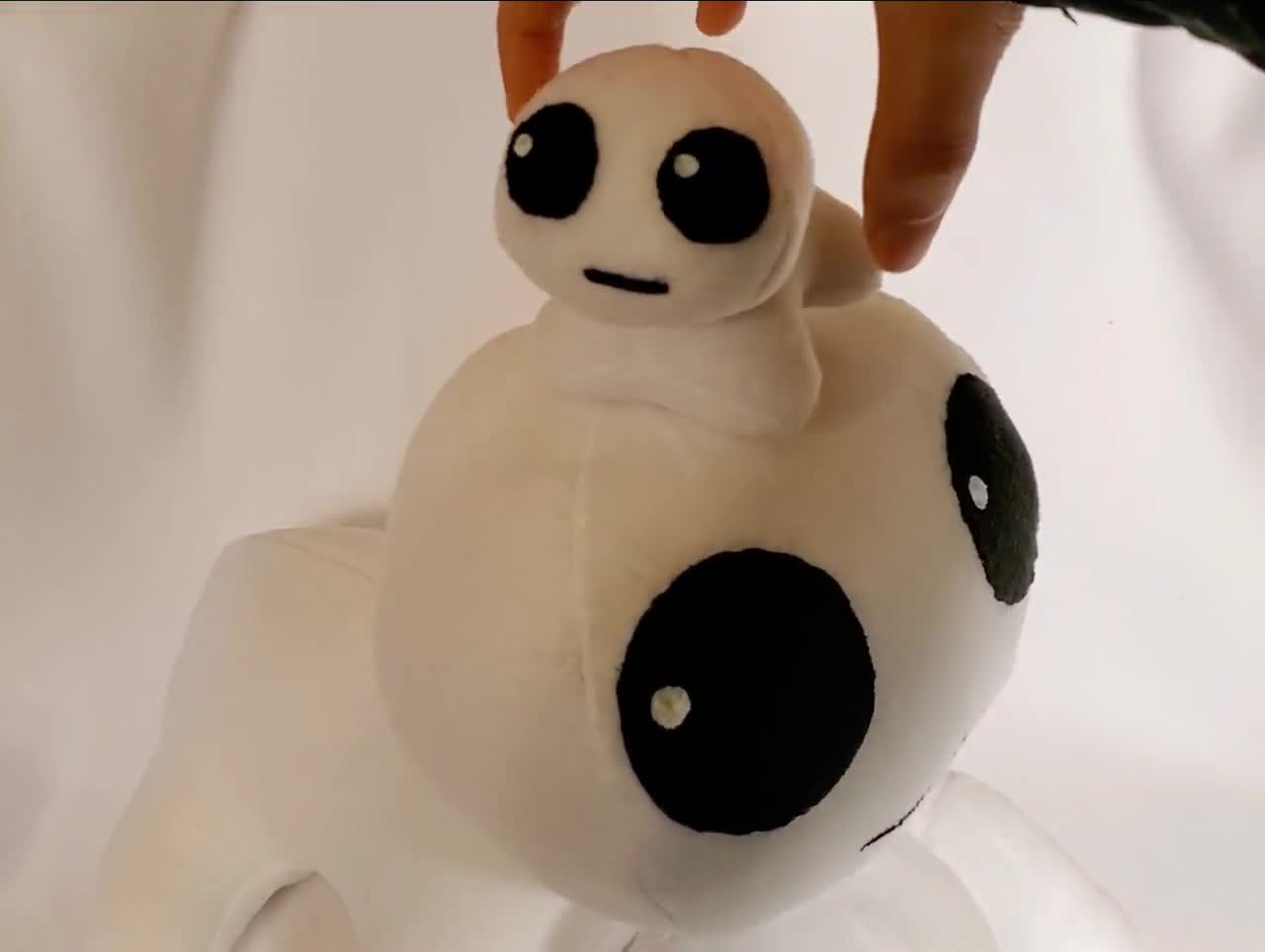 New Thy Creature Plush White Big Eyes Tbh Creature Plush Game