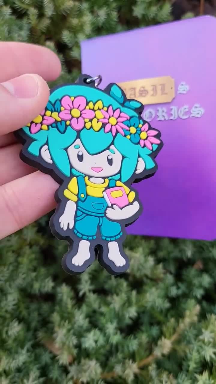 OMORI : バジルラバーキーホルダー 3インチ - Etsy 日本