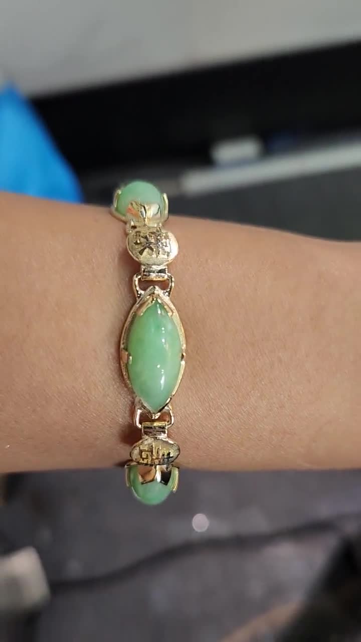 Ming's 14k Solid Gold Marquise Apple Green Jade and Chinese
