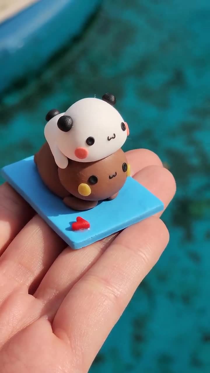 Bubu Dudu Auf einer Yogamatte Mini Figur / Pfirsich Goma Miniatur