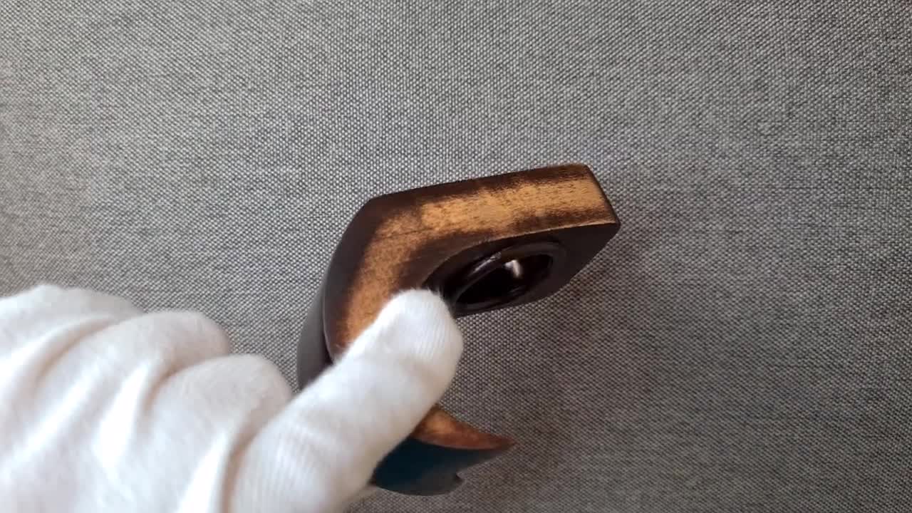 Tabakpfeifenständer aus Holz – Authentischer Pfeifenhalter aus