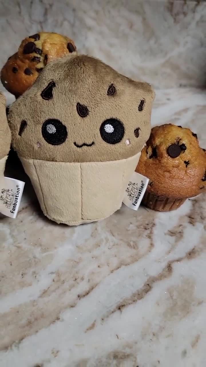 かわいい小さなマフィンのぬいぐるみ、かわいい食べ物枕、遊び用食べ物