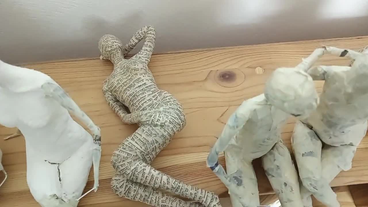 Reading Woman, Paper Mache, Bookshelf Decor, Bookish Gift - Etsy