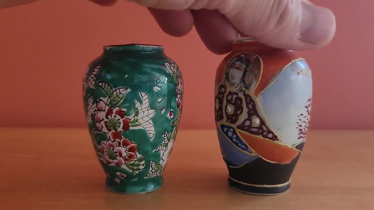 Charming Miniature Vases Franklin Mint Occupied Japan Moriage