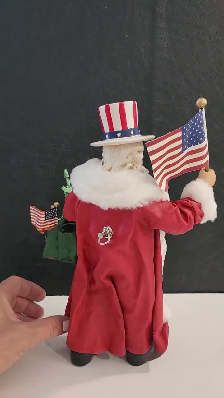 Fabriche' Musical American Santa Plays Stars And Stripes selling Forever by Kurt Adler