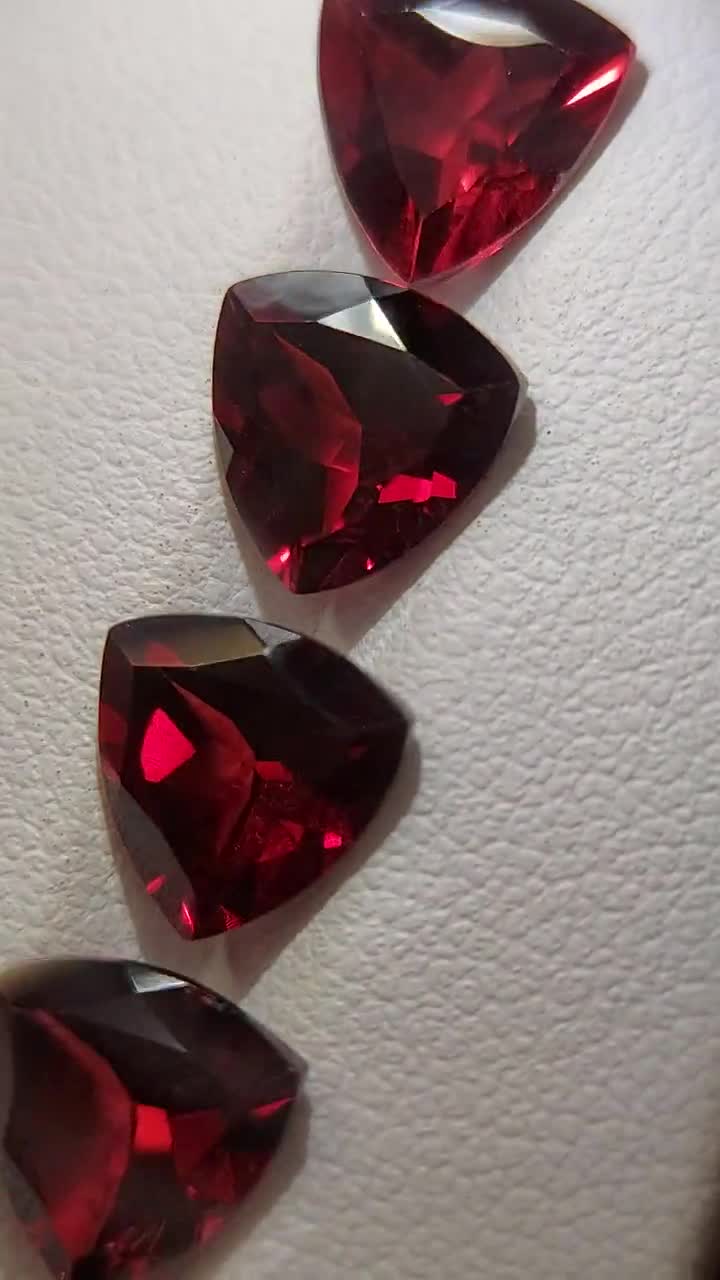 4 Bright Red Garnet Gemstone - Faceted Natural Garnet 11.15 CTS