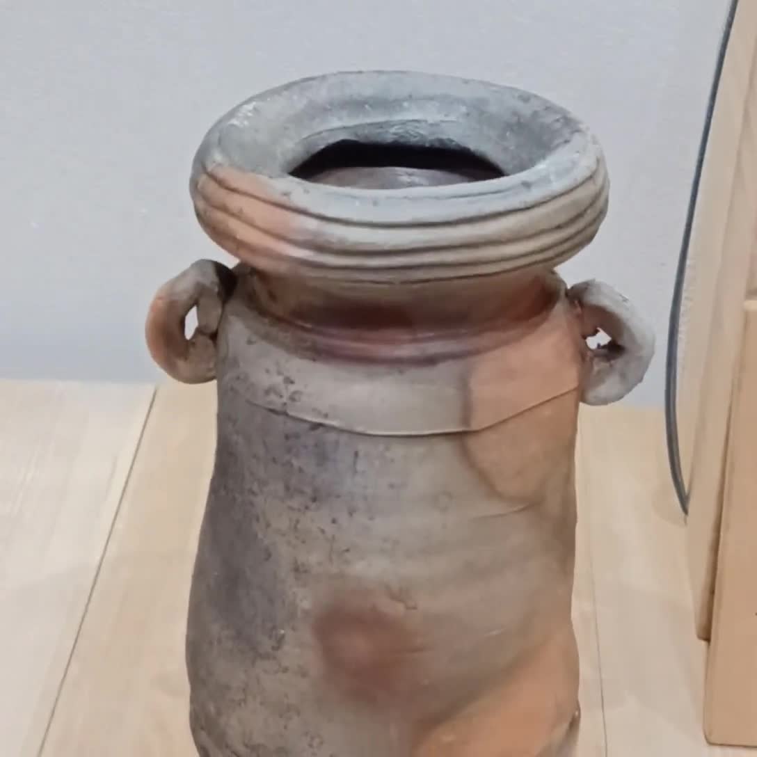 Japanese Bizen Ware Vase | Vintage Studio Pottery With Kiln