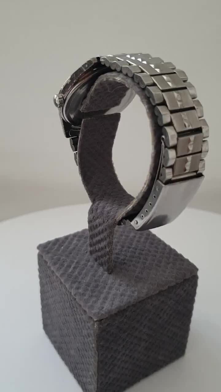 Rare Seiko Sportsman Calendar Diashock Mechanical
