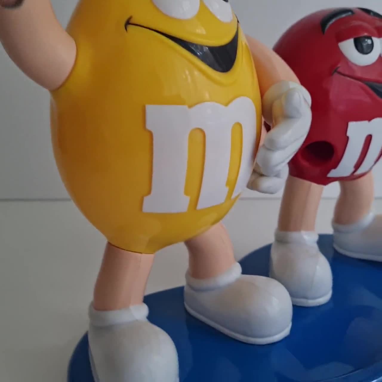 ヴィンテージ コレクター向け M&M's キャンディ ディスペンサー