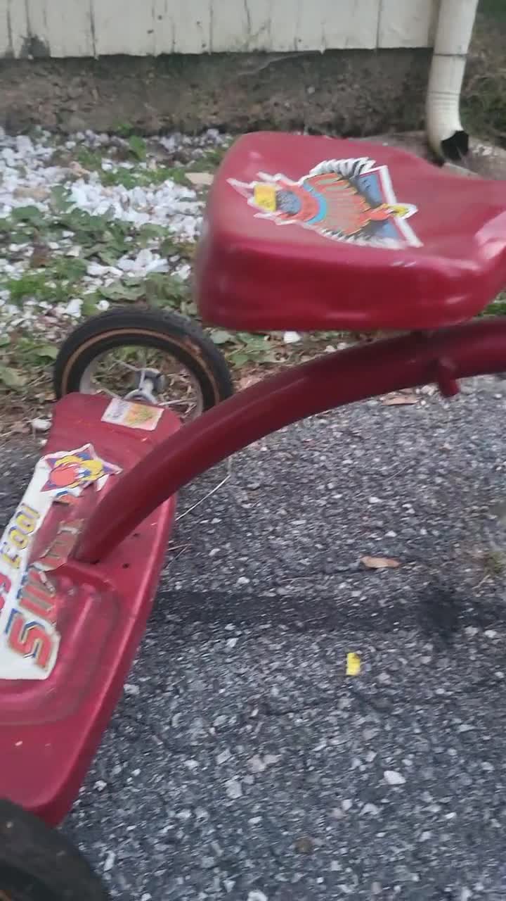 Vintage Roadmaster Red Tricycle: Kids Metal Trike - Etsy Canada