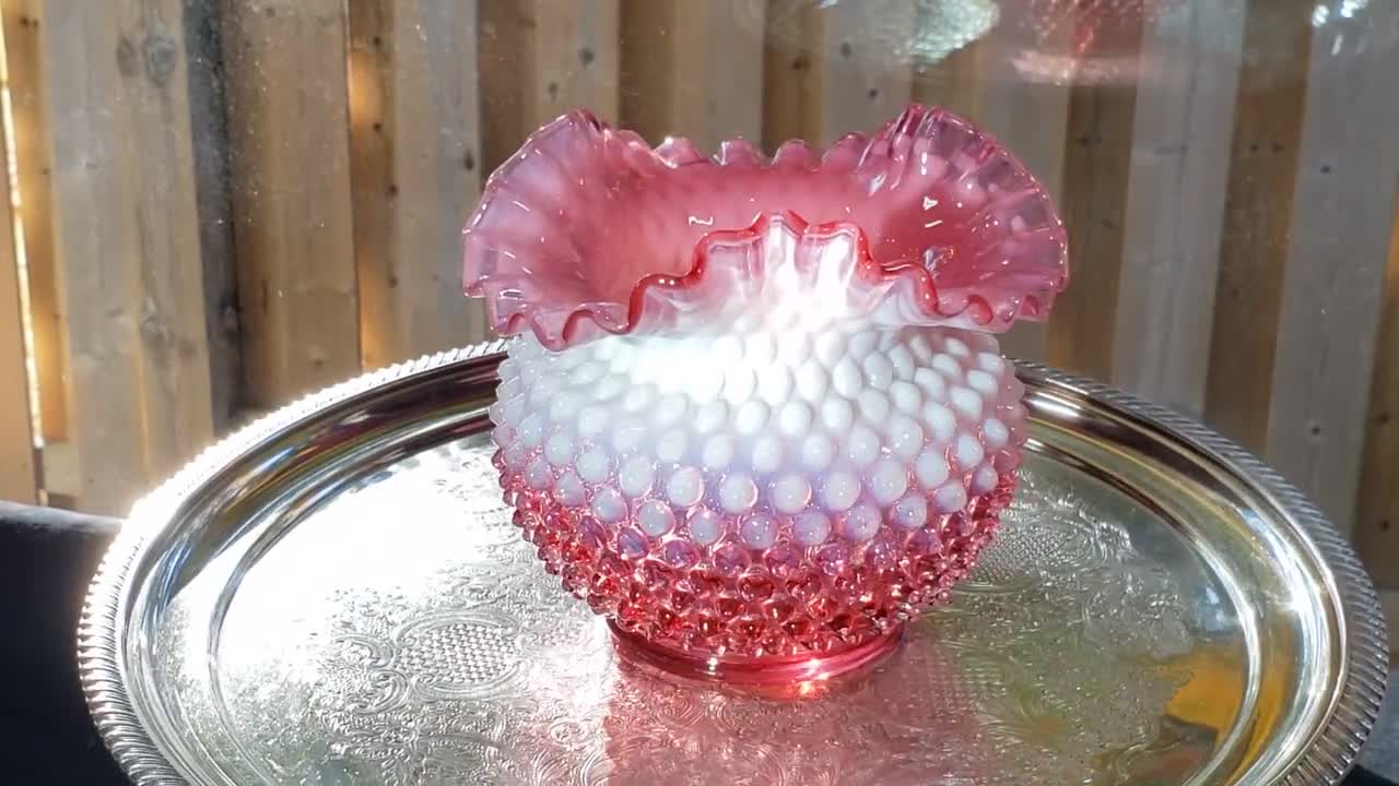 Good Rare Mid-Century Vintage Fenton Cranberry/Pink Opalescent Ruffled Hobnail Vase