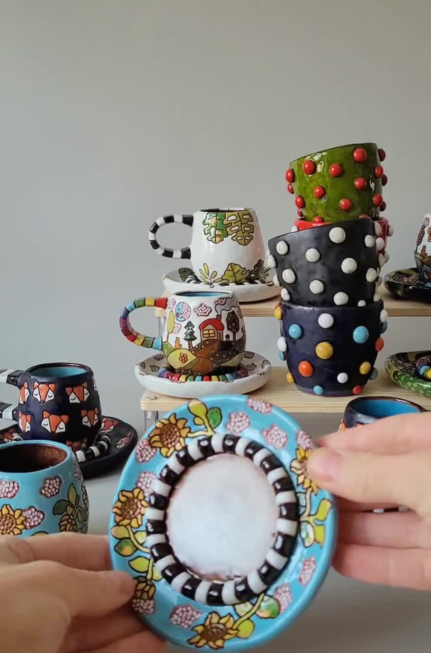 Tazzine da caffè, intagli a mano con motivo girasole, graziose tazzine in  ceramica con piatto, set da caffè in ceramica -  Italia