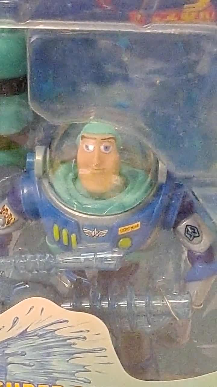 Very Rare New Vintage 2000 MATTEL Aqua Action Disney Pixar