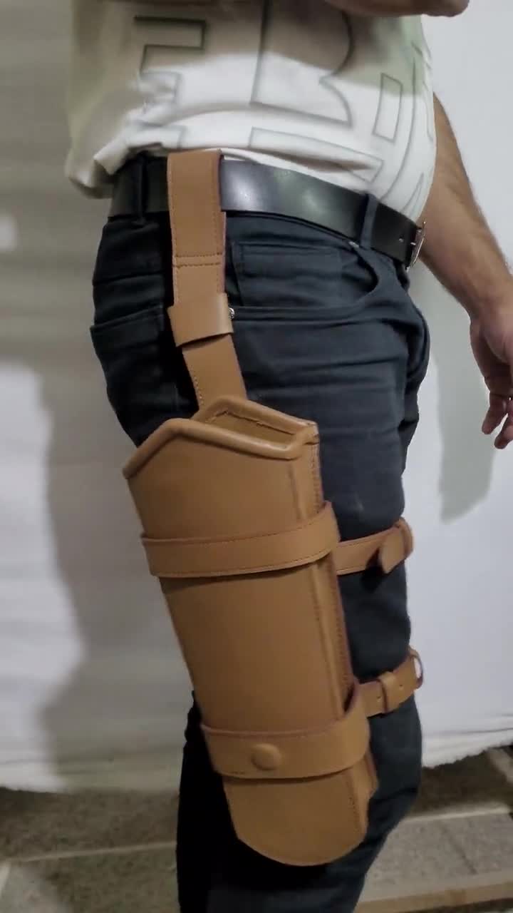 トライガン VEA スタンピード ヴァッシュのリボルバー レザー