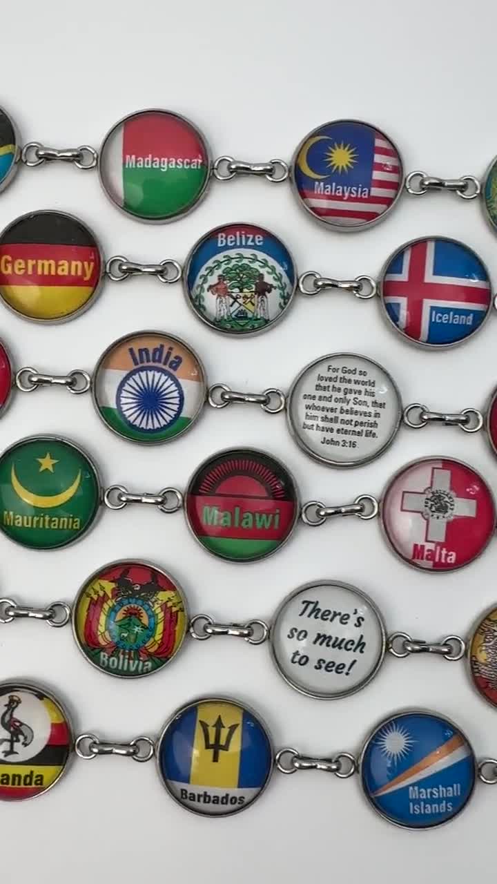 世界の国旗をモチーフにしたカスタムチャームブレスレット：旅行のお