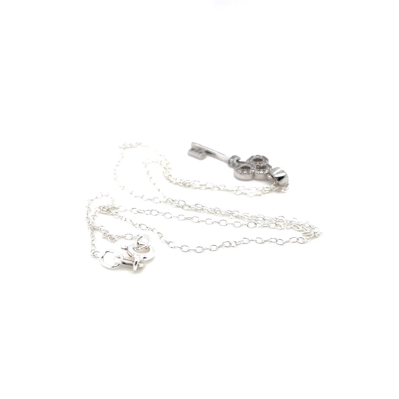Collana Portachiavi In Argento 925 Con Ciondolo A Chiave E Cuore - "Key To Your Heart" - Gioiello Con Zirconia Cubica Per Donne E Ragazze