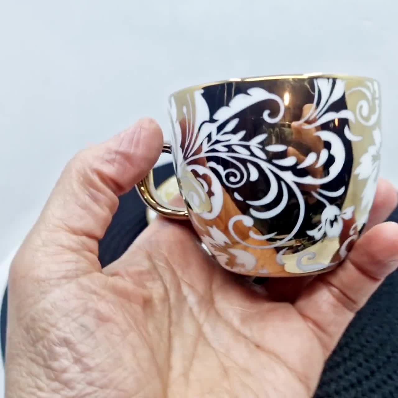 【新品タグ付き】caramel A VINTAGE FLORAL Vintage L.dake En Zn.bcup and Saucer With White Flower