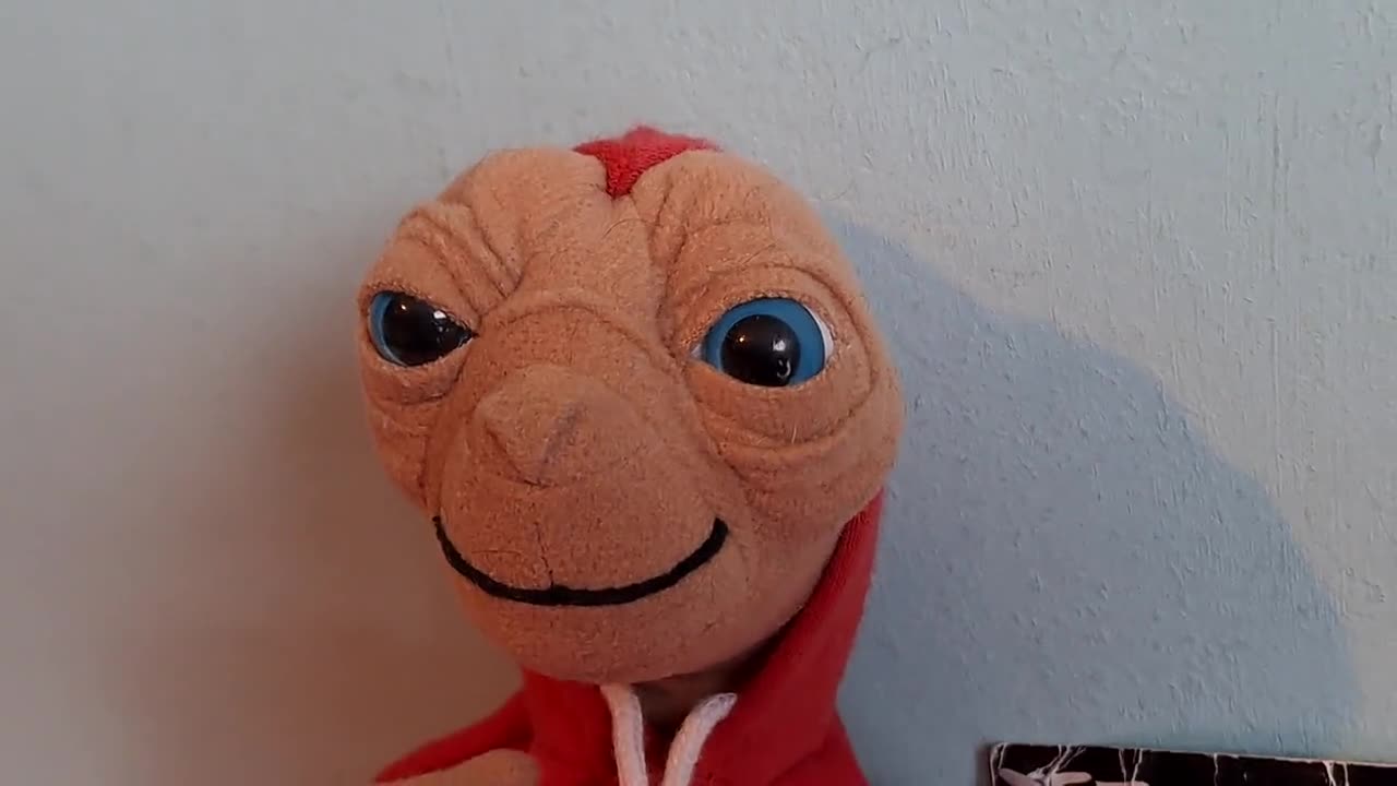 Vintage E.T. Extra Terrestrial Plush Stuffed Toy Doll in
