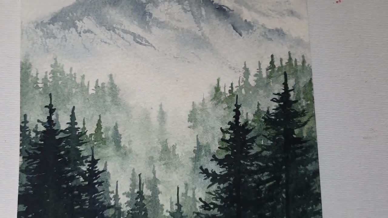 オリジナル水彩画「松林の絵画：霧深い山の風景画（5x7）」デシ